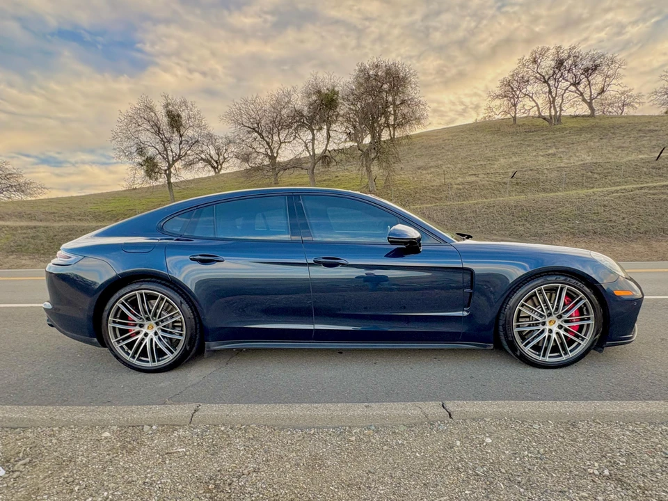 2018 Porsche 971 Panamera Turbo - Image 18 of 31