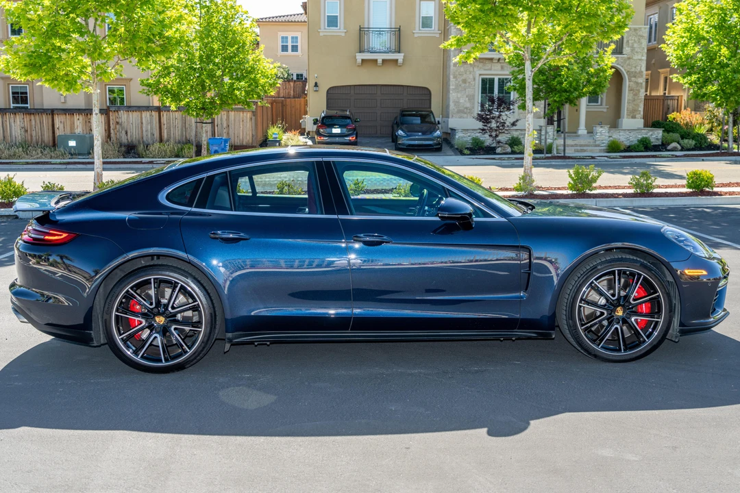 2018 Porsche 971 Panamera Turbo - Image 3 of 31