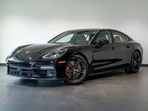 2018 Porsche Panamera Turbo