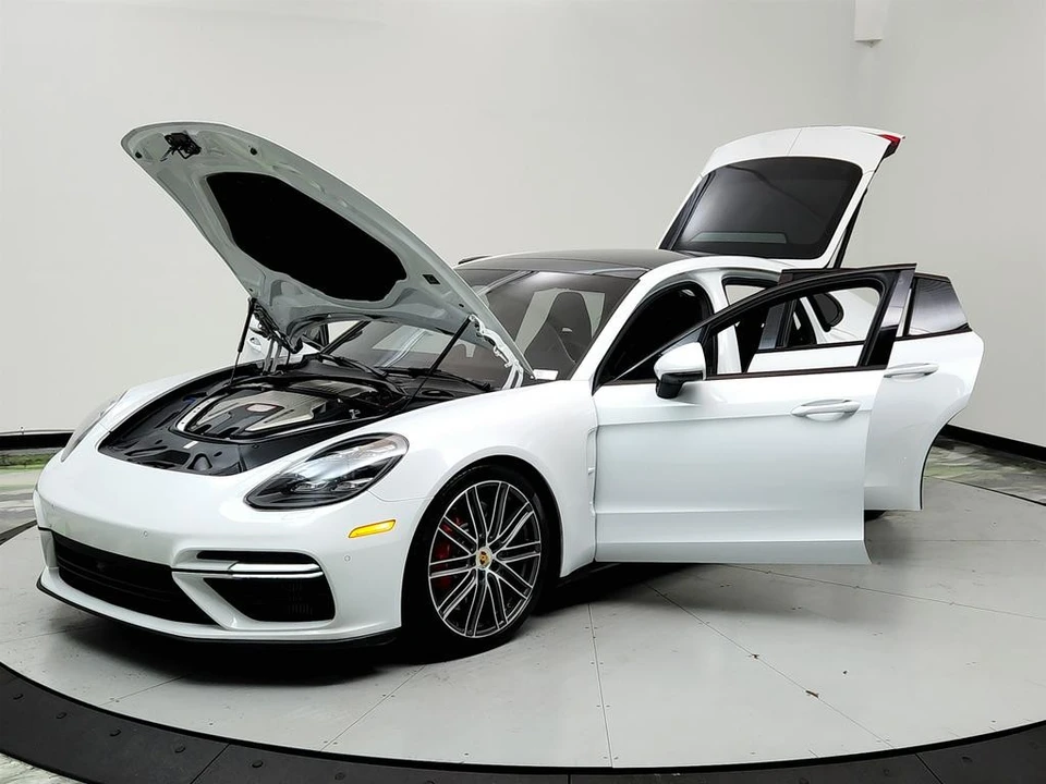 2018 Porsche 971 Panamera Turbo - Image 9 of 12