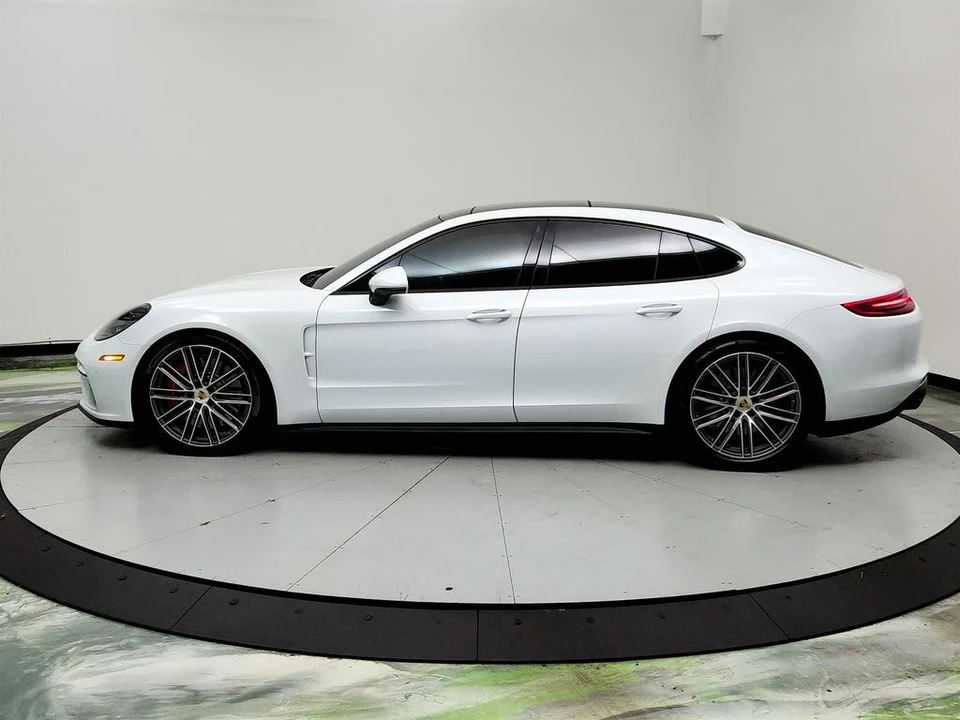 2018 Porsche 971 Panamera Turbo - Image 8 of 12