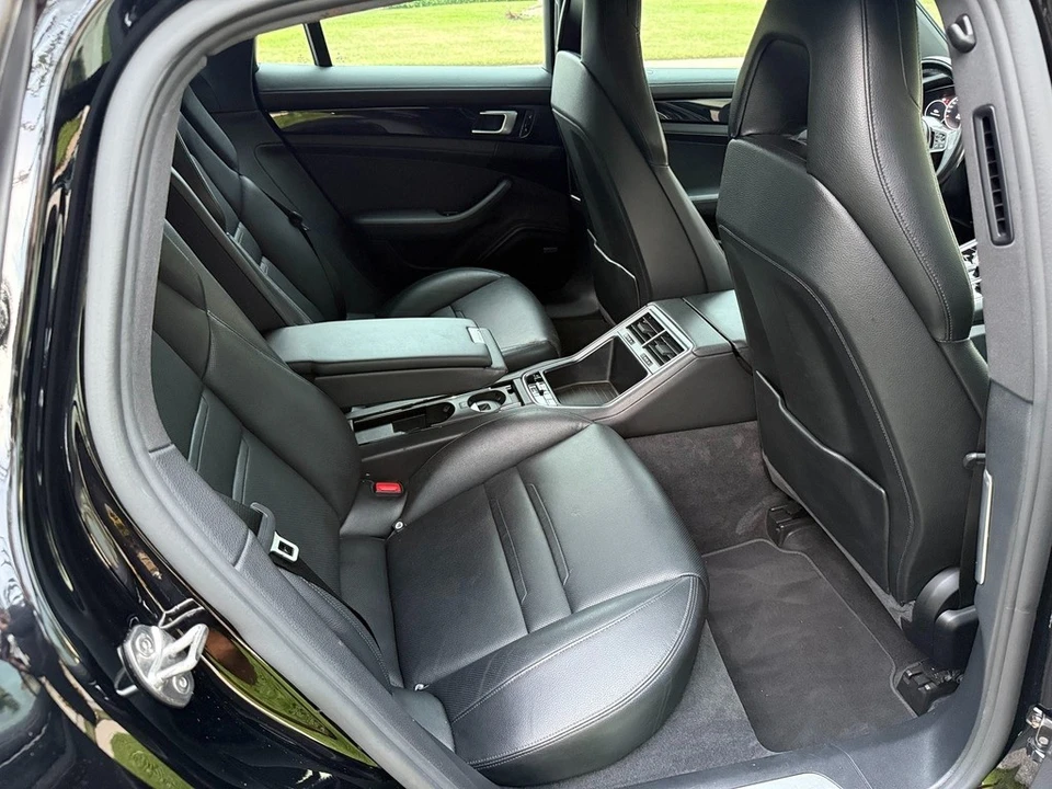 2018 Porsche 971 Panamera - Image 19 of 24