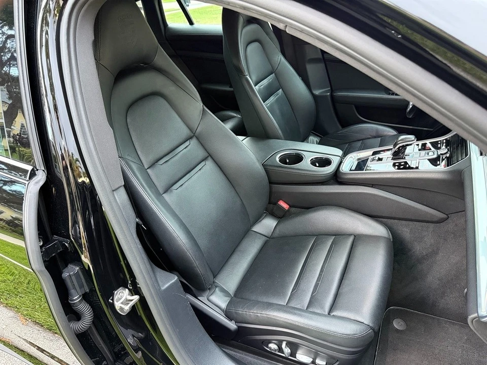 2018 Porsche 971 Panamera - Image 18 of 24