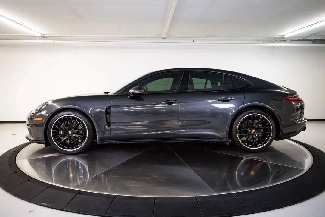 2018 Porsche 971 Panamera - Image 2 of 5