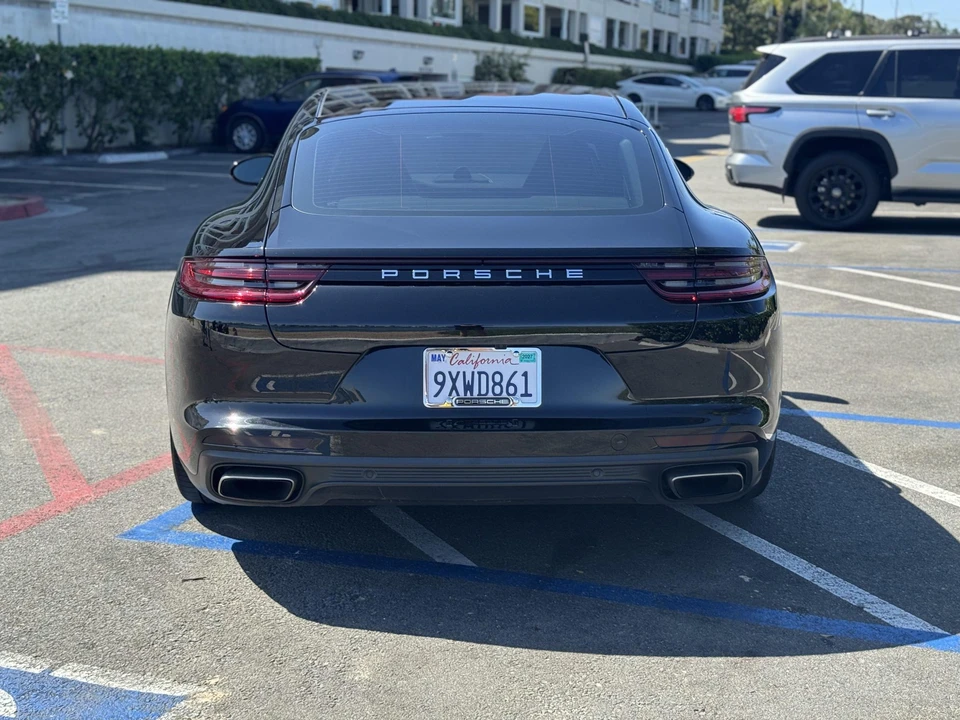 2018 Porsche 971 Panamera - Image 23 of 31