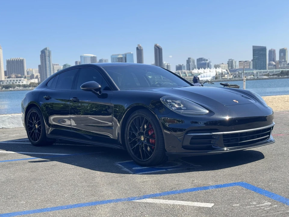 2018 Porsche 971 Panamera - Image 12 of 31