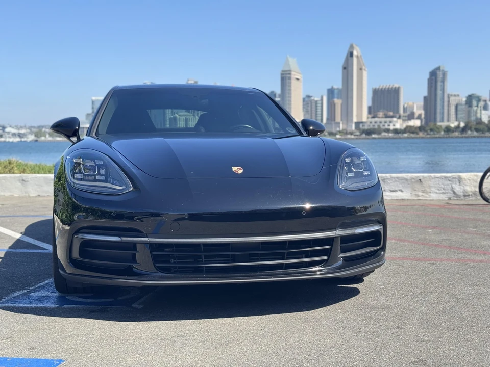 2018 Porsche 971 Panamera - Image 7 of 31