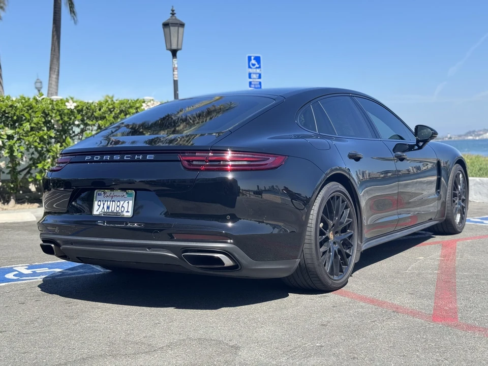 2018 Porsche 971 Panamera - Image 20 of 31