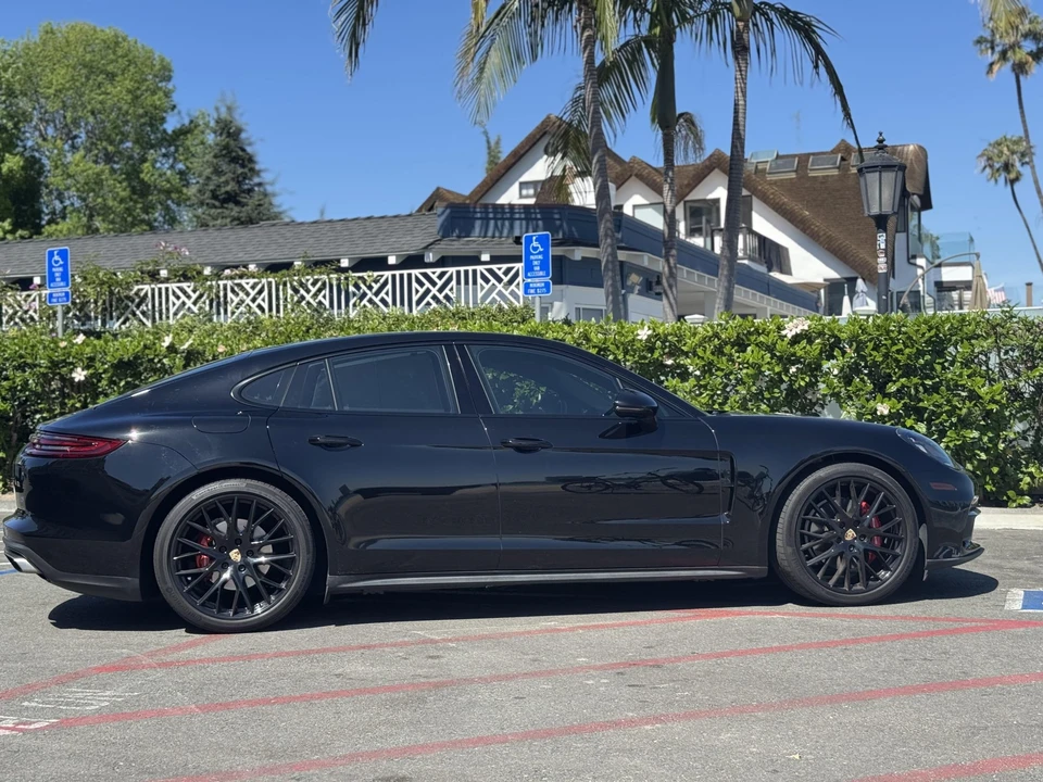 2018 Porsche 971 Panamera - Image 15 of 31