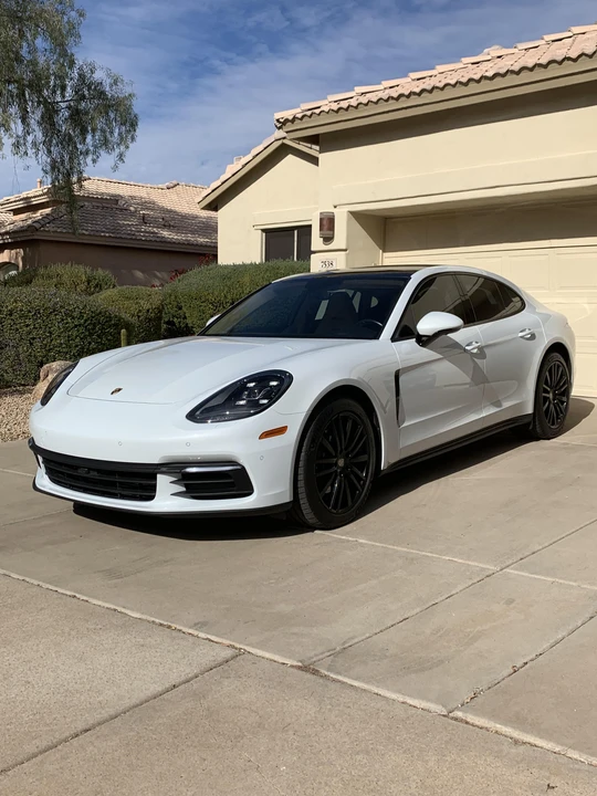 2018 Porsche 971 Panamera - Image 8 of 31