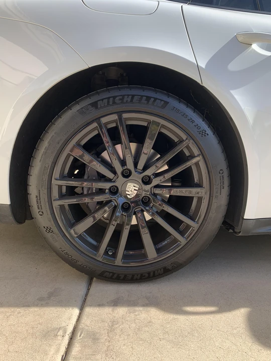 2018 Porsche 971 Panamera - Image 29 of 31