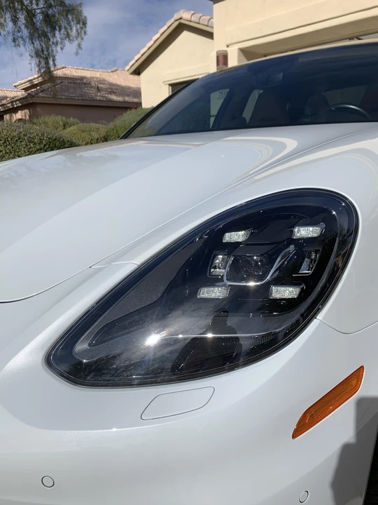 2018 Porsche 971 Panamera - Image 17 of 31