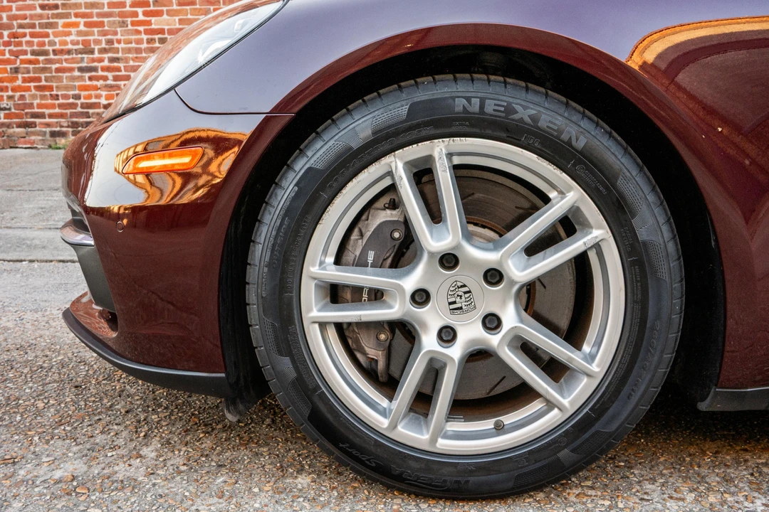 2018 Porsche 971 Panamera - Image 21 of 31