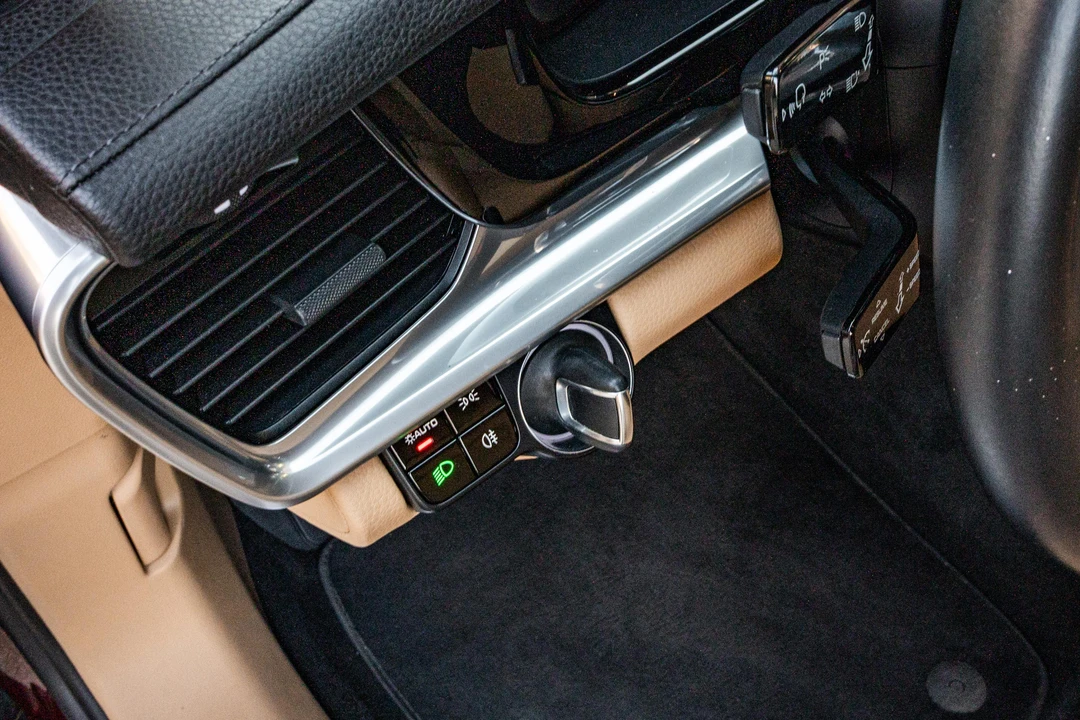 2018 Porsche 971 Panamera - Image 31 of 31