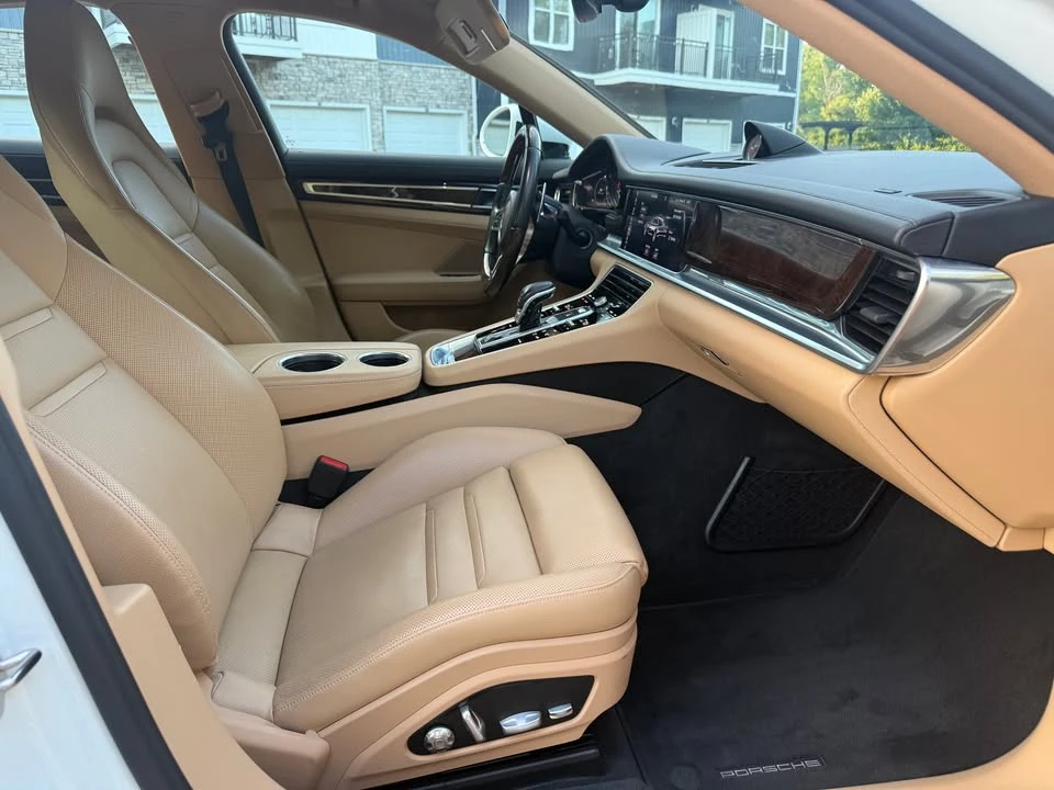 2018 Porsche 971 Panamera - Image 12 of 19