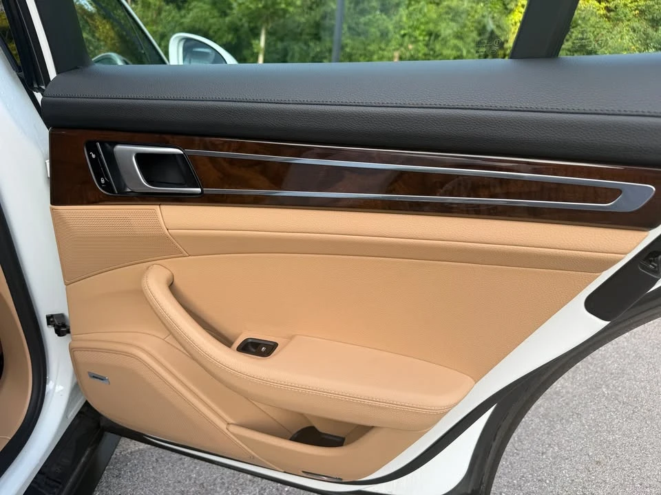 2018 Porsche 971 Panamera - Image 10 of 19