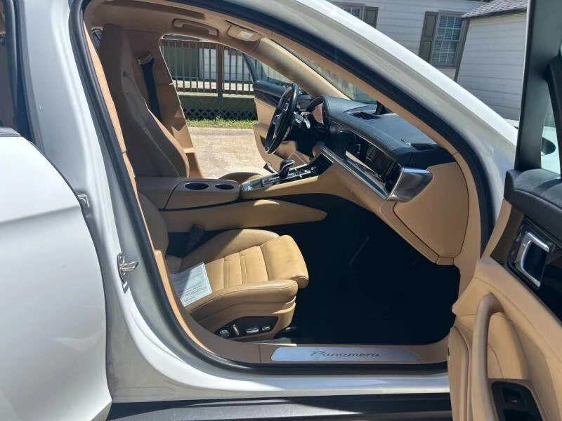 2018 Porsche 971 Panamera - Image 14 of 20