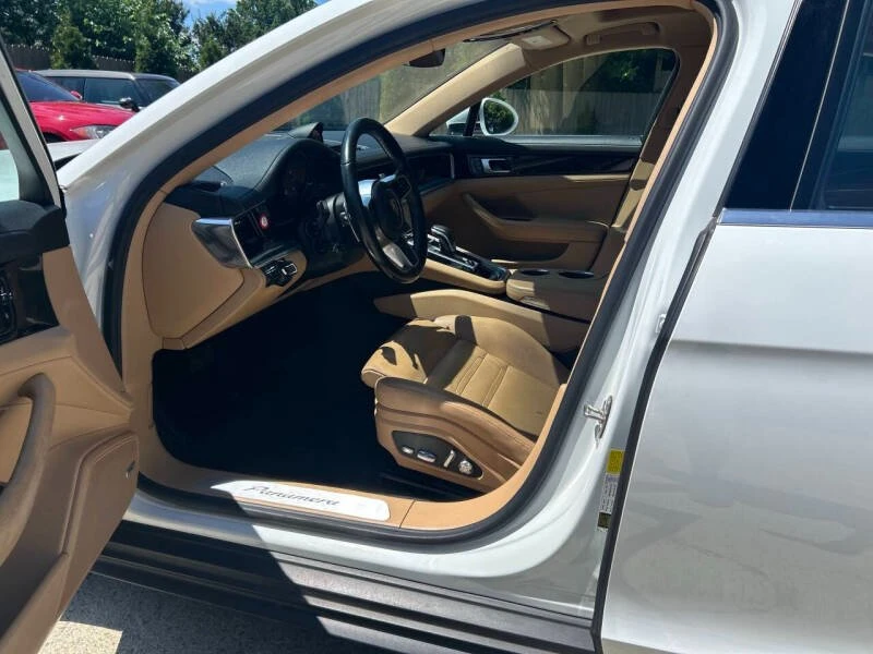 2018 Porsche 971 Panamera - Image 13 of 20