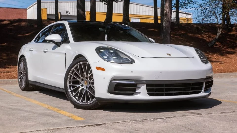 2018 Porsche 971 Panamera - Image 2 of 16