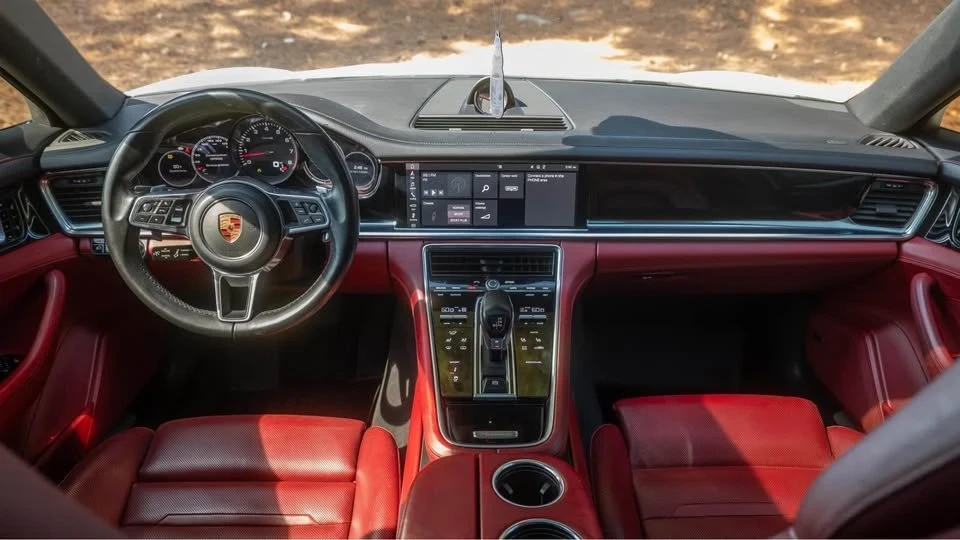 2018 Porsche 971 Panamera - Image 9 of 16