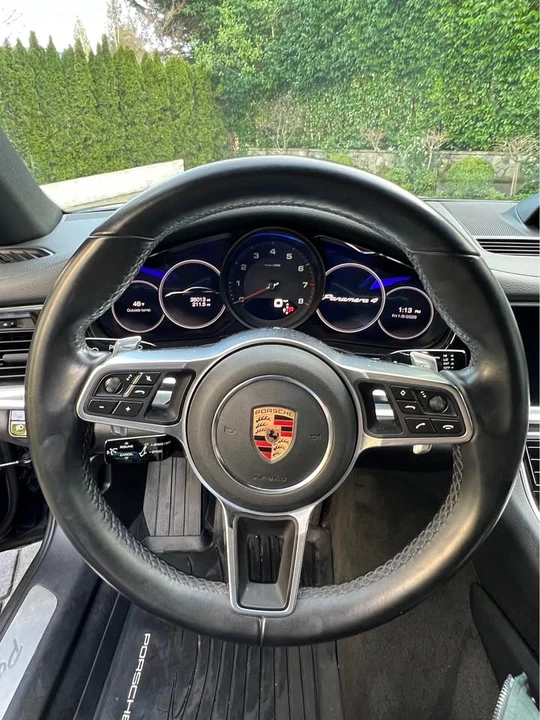 2018 Porsche 971 Panamera - Image 8 of 20