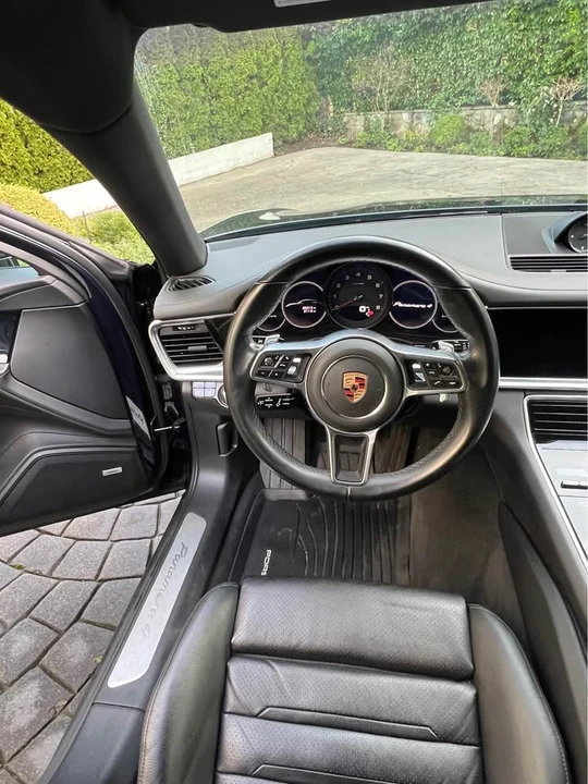 2018 Porsche 971 Panamera - Image 11 of 20