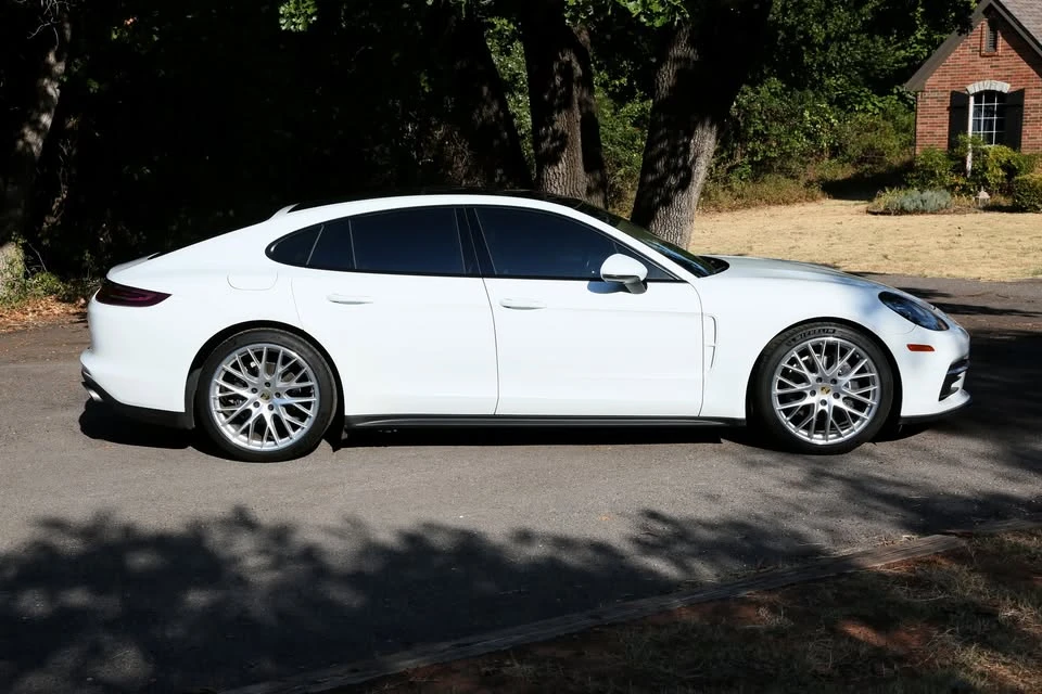 2018 Porsche 971 Panamera - Image 6 of 19