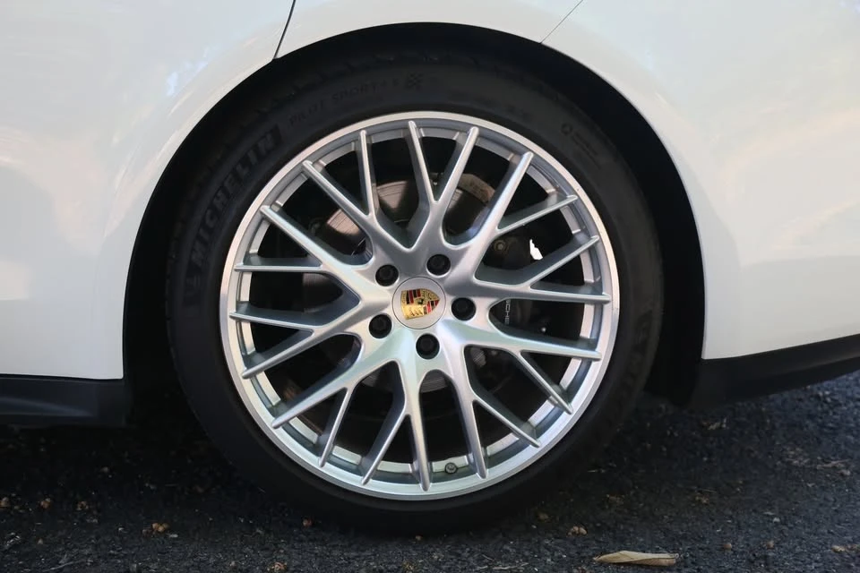 2018 Porsche 971 Panamera - Image 11 of 19