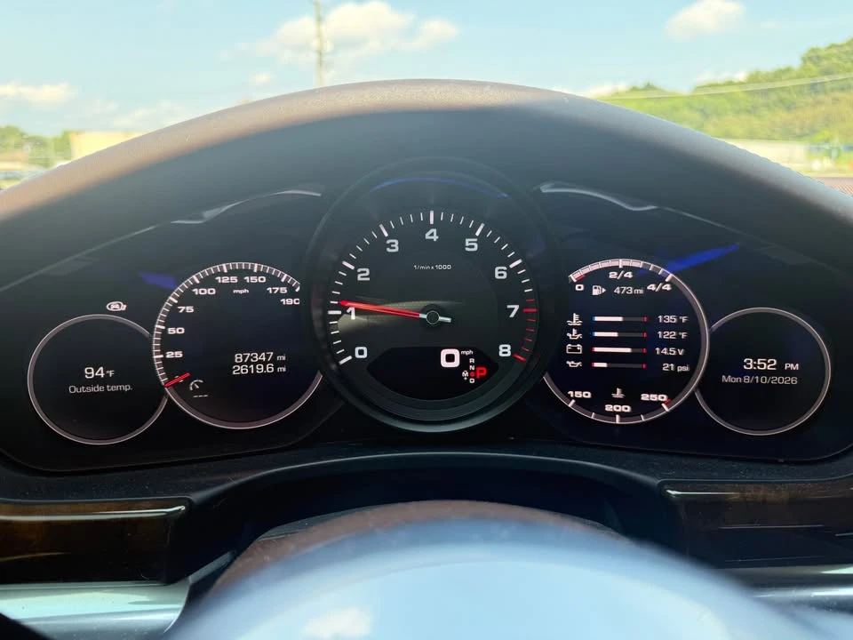 2018 Porsche 971 Panamera - Image 11 of 12