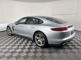 2018 Porsche 971 Panamera - Image 21 of 31