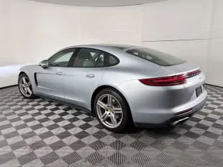 2018 Porsche 971 Panamera - Image 17 of 31