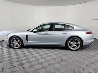 2018 Porsche 971 Panamera - Image 9 of 31