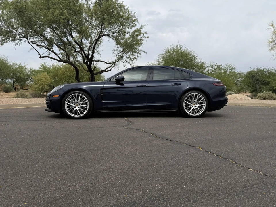 2018 Porsche 971 Panamera - Image 7 of 31