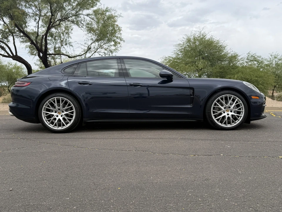 2018 Porsche 971 Panamera - Image 13 of 31