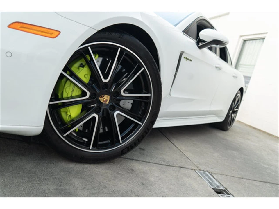 2018 Porsche 971 Panamera - Image 4 of 12