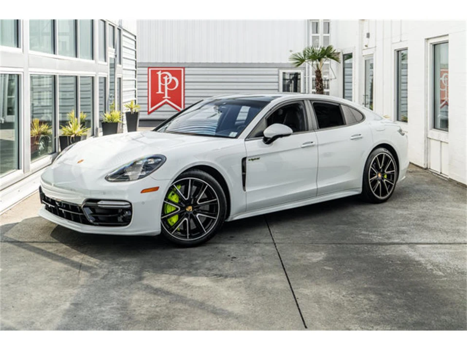 2018 Porsche 971 Panamera - Image 2 of 12
