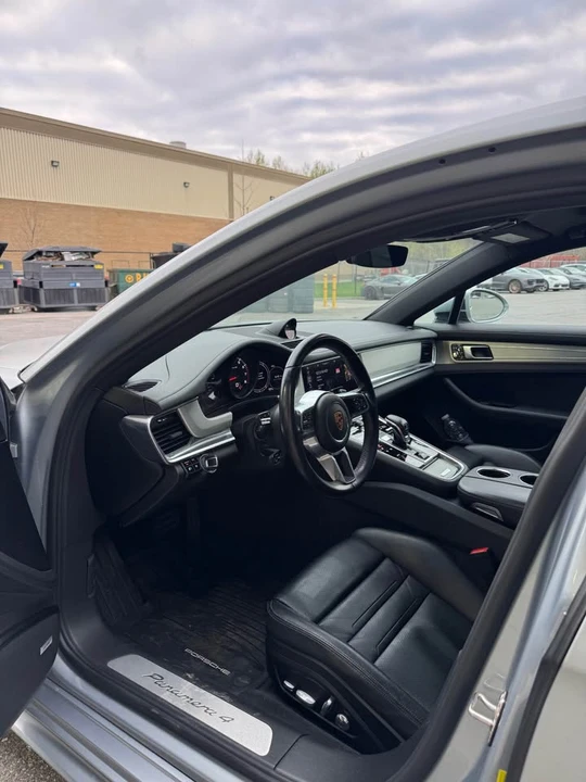 2018 Porsche 971 Panamera - Image 5 of 10