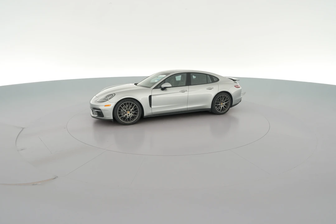 2018 Porsche 971 Panamera - Image 28 of 31