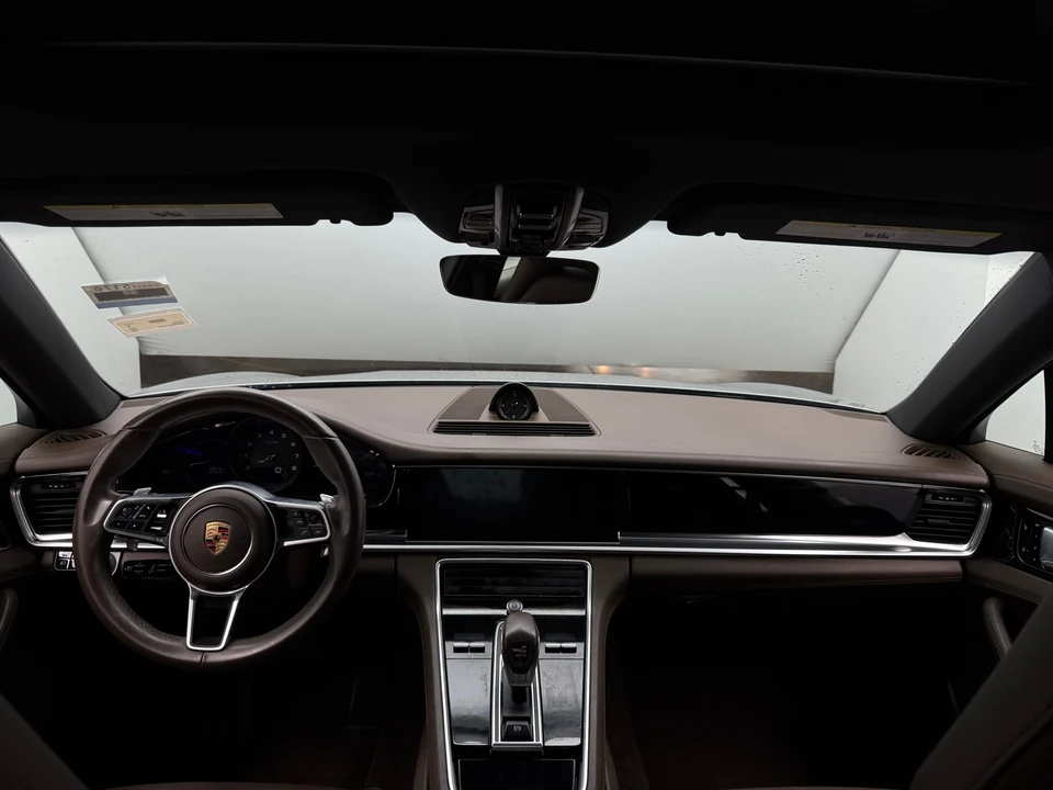 2018 Porsche 971 Panamera - Image 7 of 31