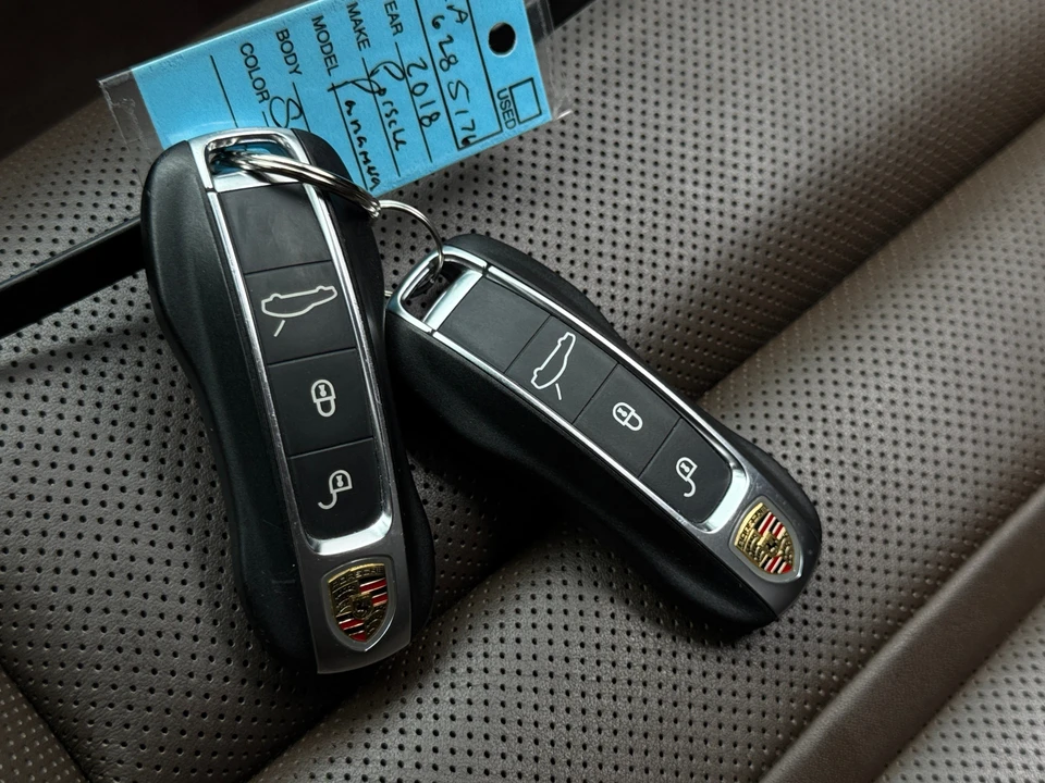 2018 Porsche 971 Panamera - Image 14 of 31