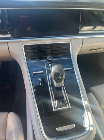 2018 Porsche 971 Panamera - Image 9 of 15