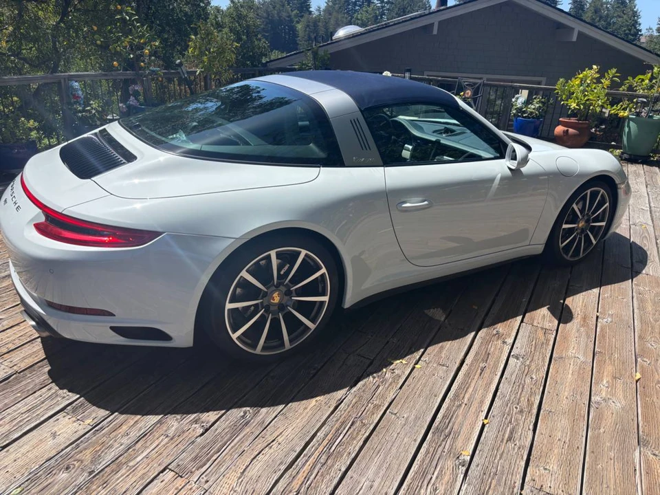 2018 Porsche 991 Targa 4 & 4S - Image 3 of 23