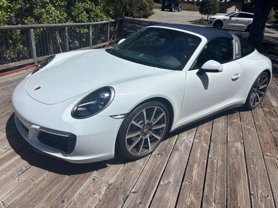 2018 Porsche 991 Targa 4 & 4S - Image 4 of 23