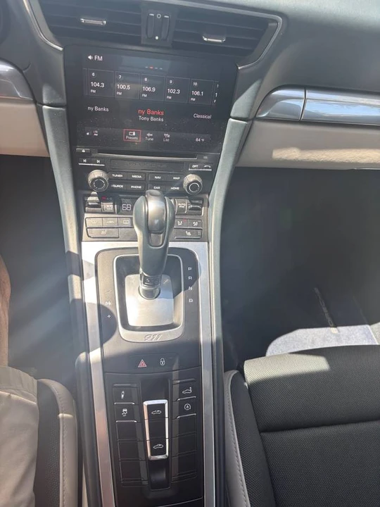 2018 Porsche 991 Targa 4 & 4S - Image 11 of 23