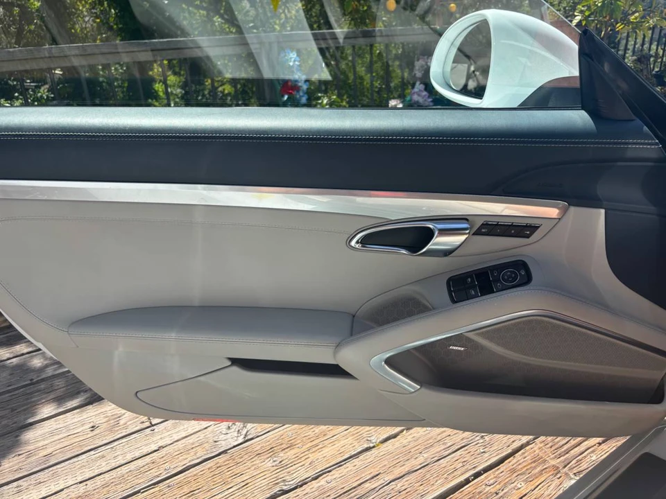 2018 Porsche 991 Targa 4 & 4S - Image 10 of 23