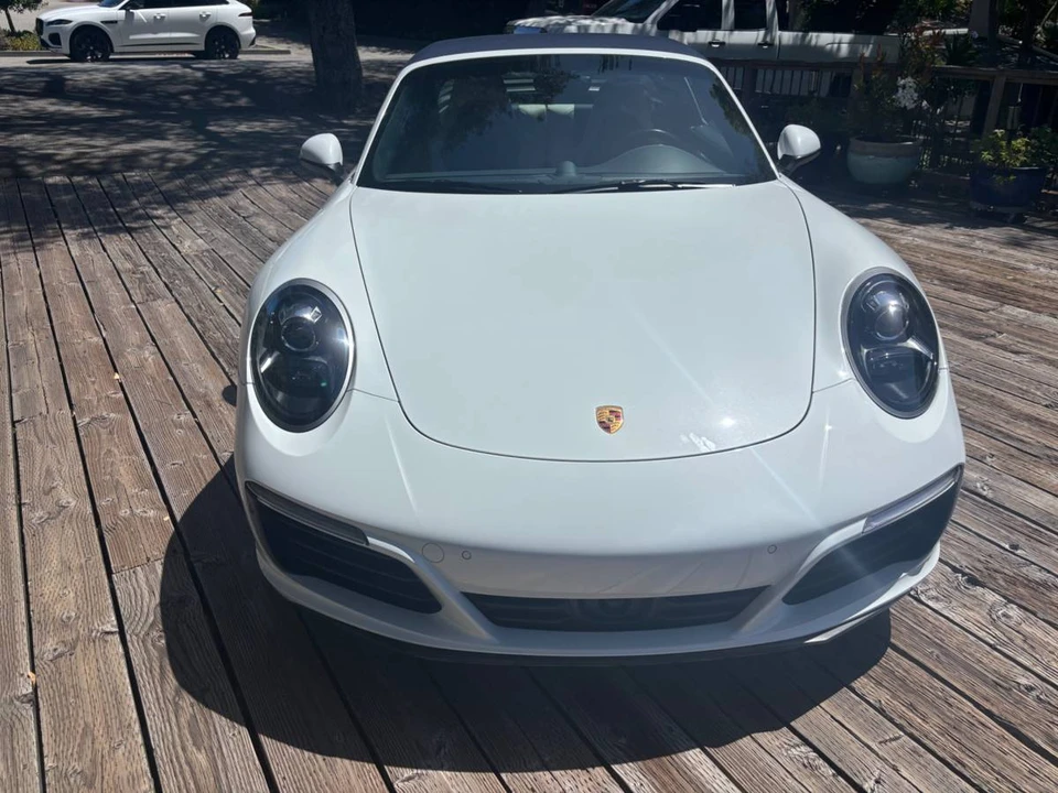 2018 Porsche 991 Targa 4 & 4S - Image 12 of 24
