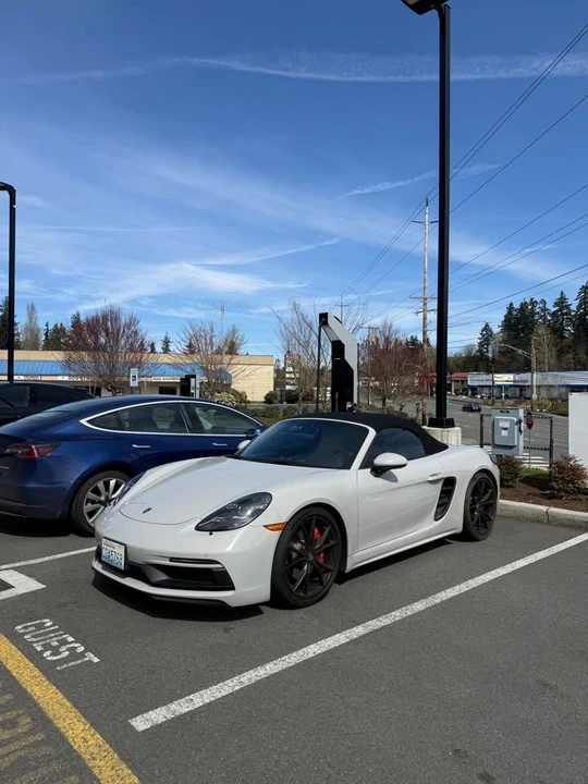 2018 Porsche 718 Boxster GTS - Image 2 of 3