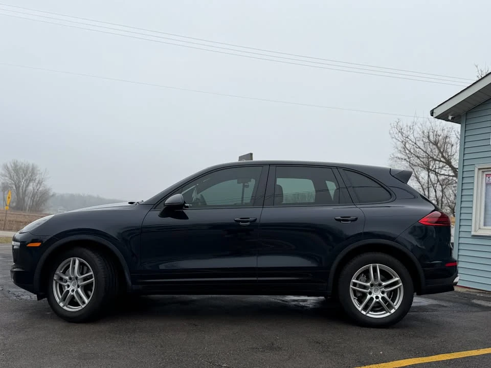 2018 Porsche 958 Cayenne - Image 2 of 14