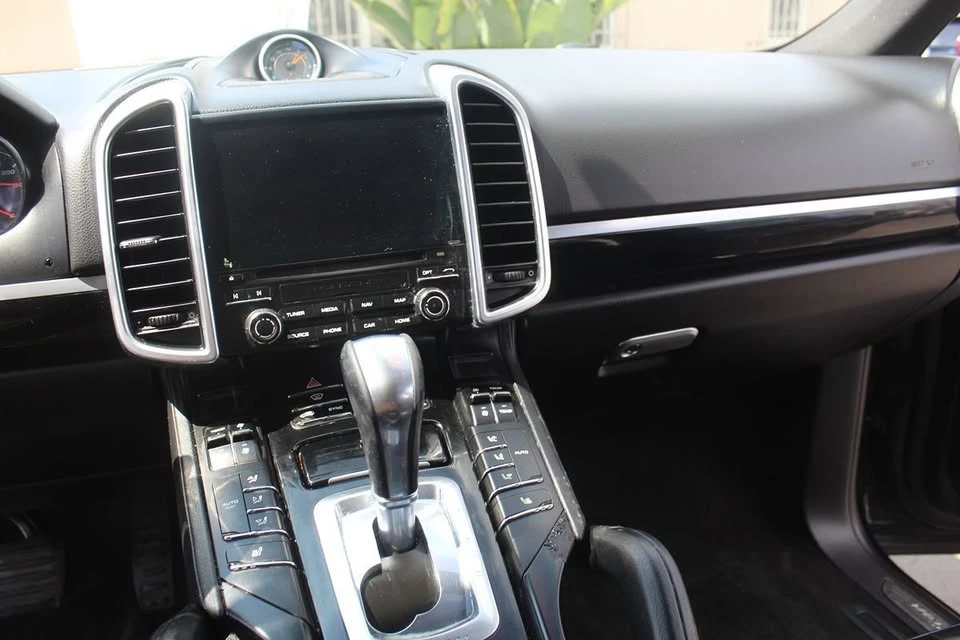2018 Porsche 9Y0/9Y3 Cayenne - Image 19 of 20