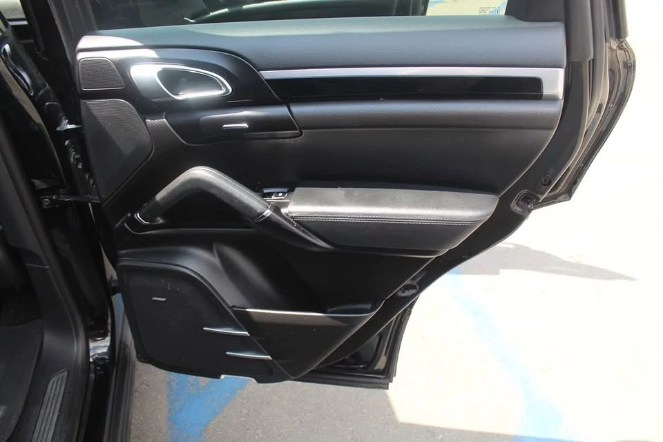 2018 Porsche 9Y0/9Y3 Cayenne - Image 15 of 20
